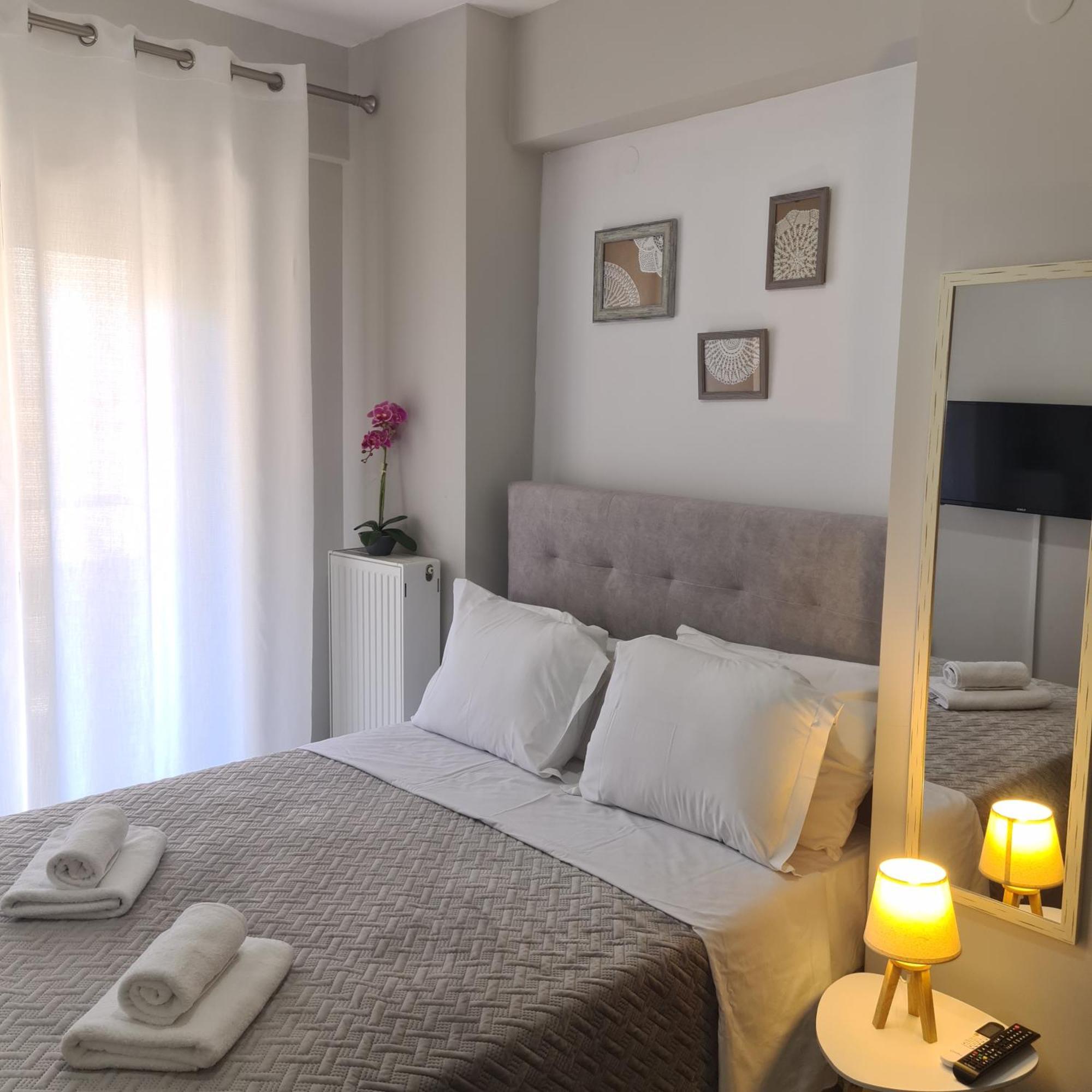 Cozy Gold Appartment#Free Parking# Thessaloníki Exteriör bild