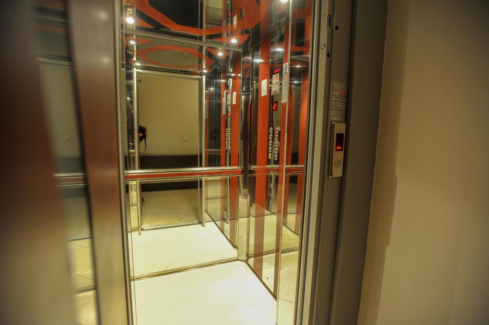 Cozy Gold Appartment#Free Parking# Thessaloníki Exteriör bild